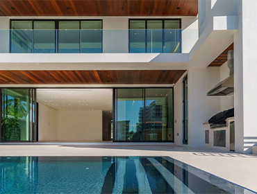 luxury in Italy’s most stylish city