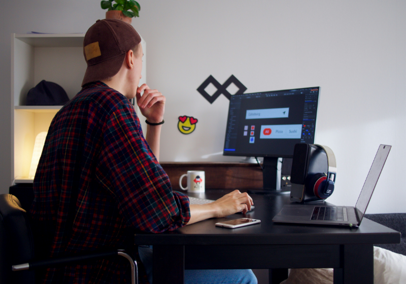 How To Become a Successful Freelancer