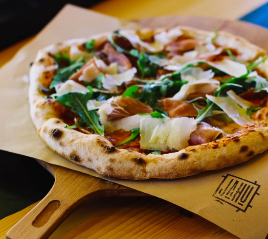 Cheesy Hot & Spicy Pizza , Get Crunch In Every Bite